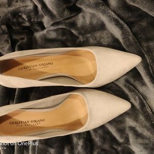 Christan Siriano point heels grey